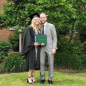 Meet your Posher, Alyssa